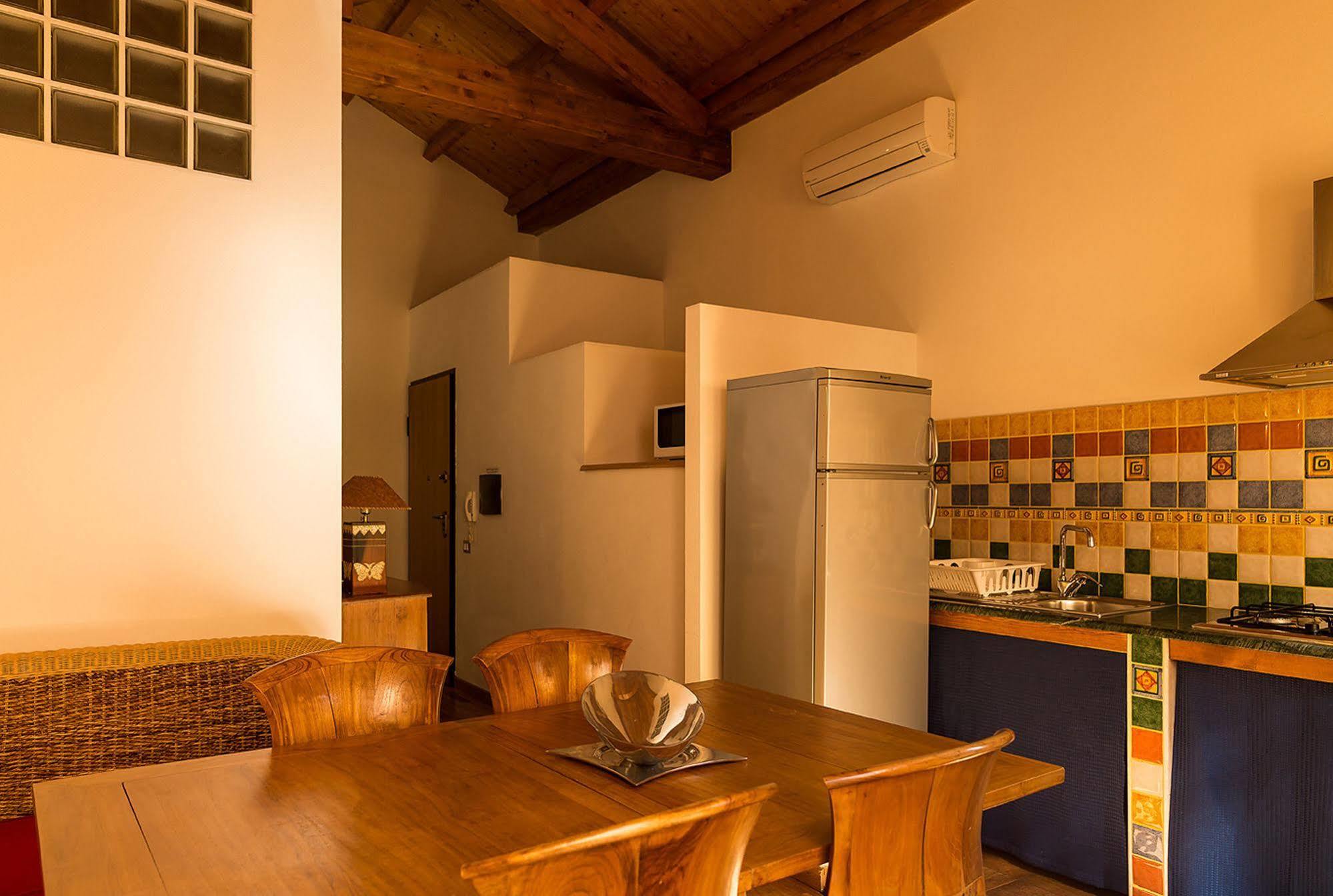 Le Tre Case Apartment Cagliari Luaran gambar